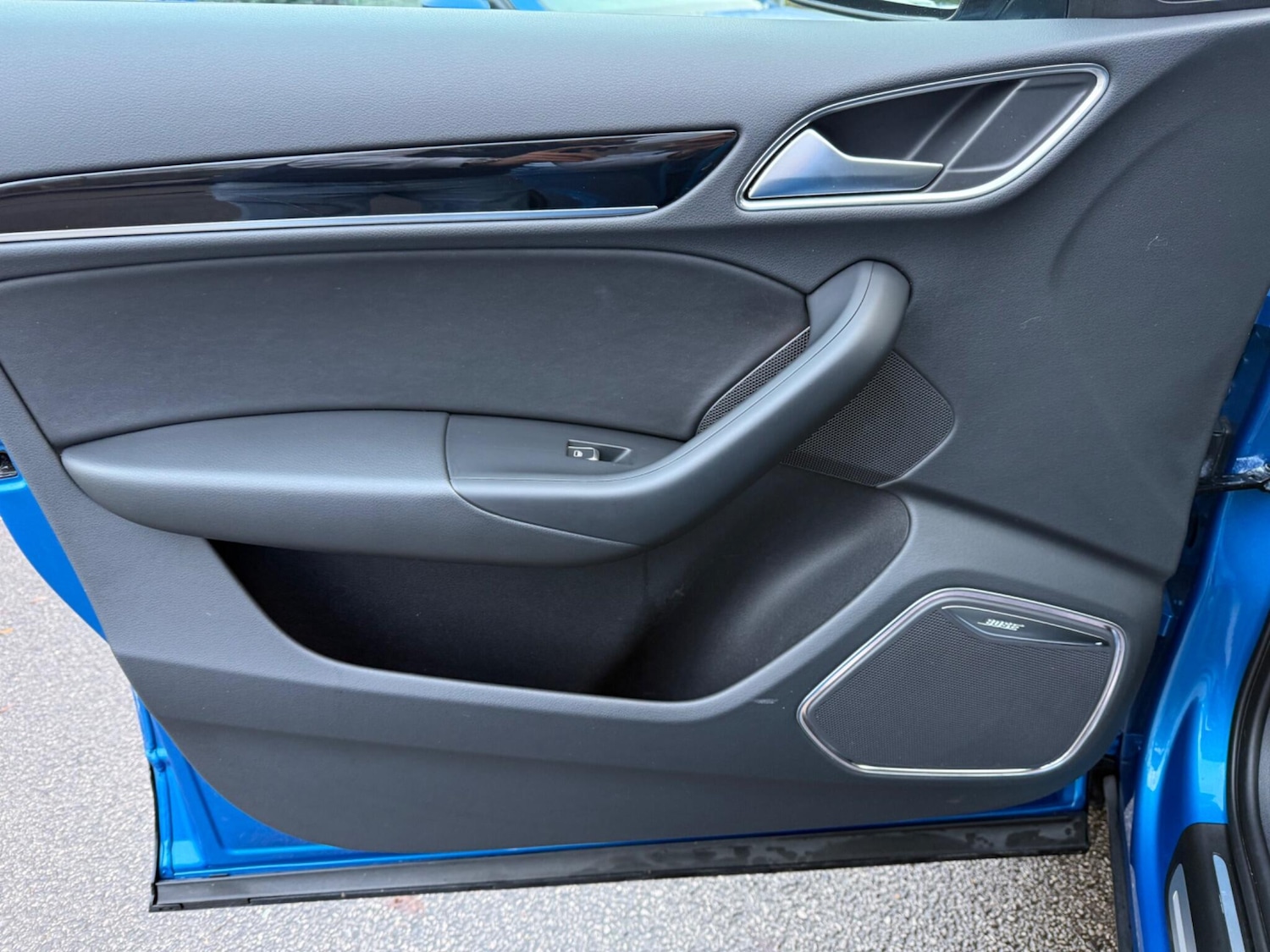 Used Audi Q3 2017 for sale - 77285952: Photo 30