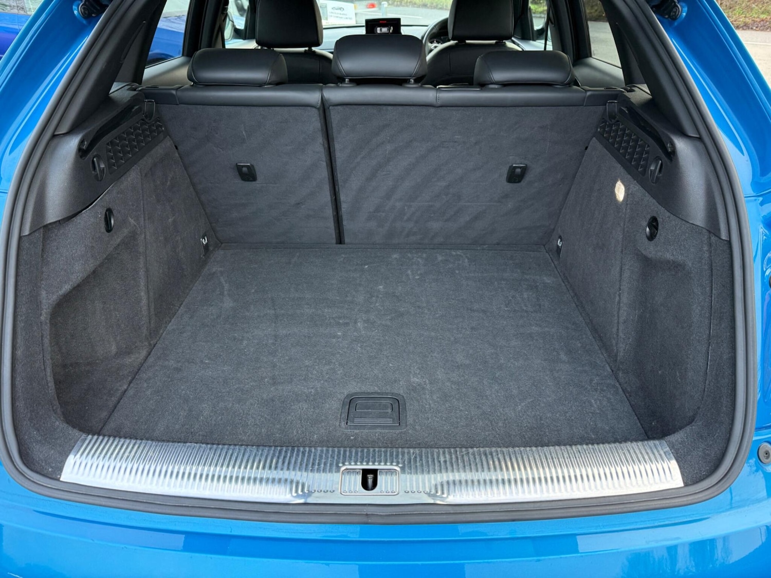 Used Audi Q3 2017 for sale - 77285952: Photo 38