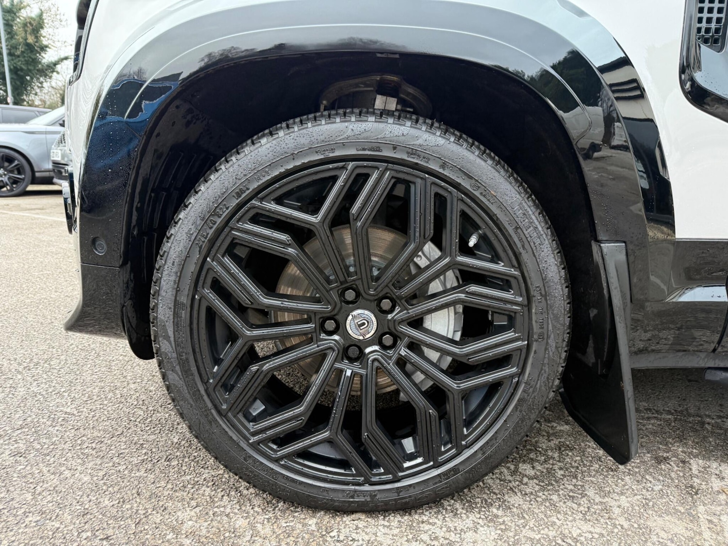 Used Land Rover Defender 2025 for sale - 77285960: Photo 15