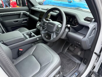 Used Land Rover Defender 2025 for sale - 77285960: Photo