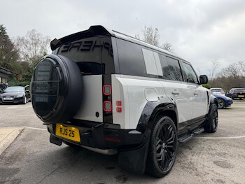 Used Land Rover Defender 2025 for sale - 77285960: Photo
