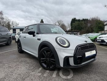 Used MINI Hatch 2021 for sale - 77537250: Photo