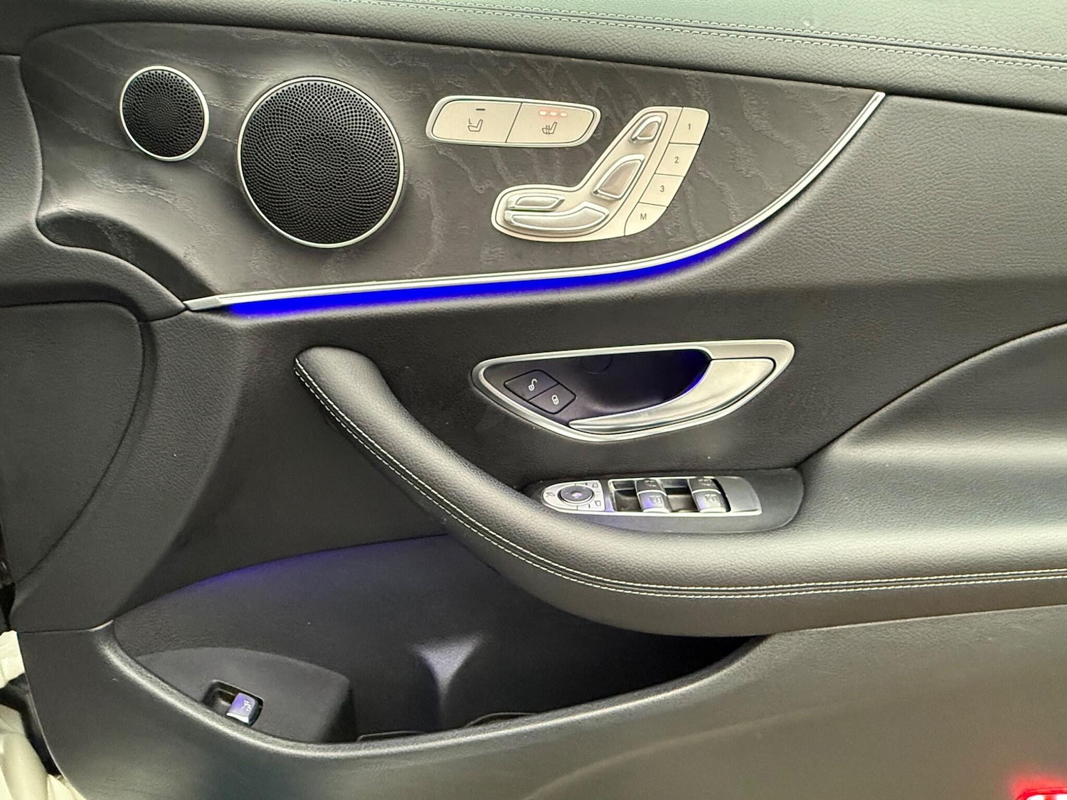 Used Mercedes-Benz E Class 2017 for sale - 77285953: Photo 30