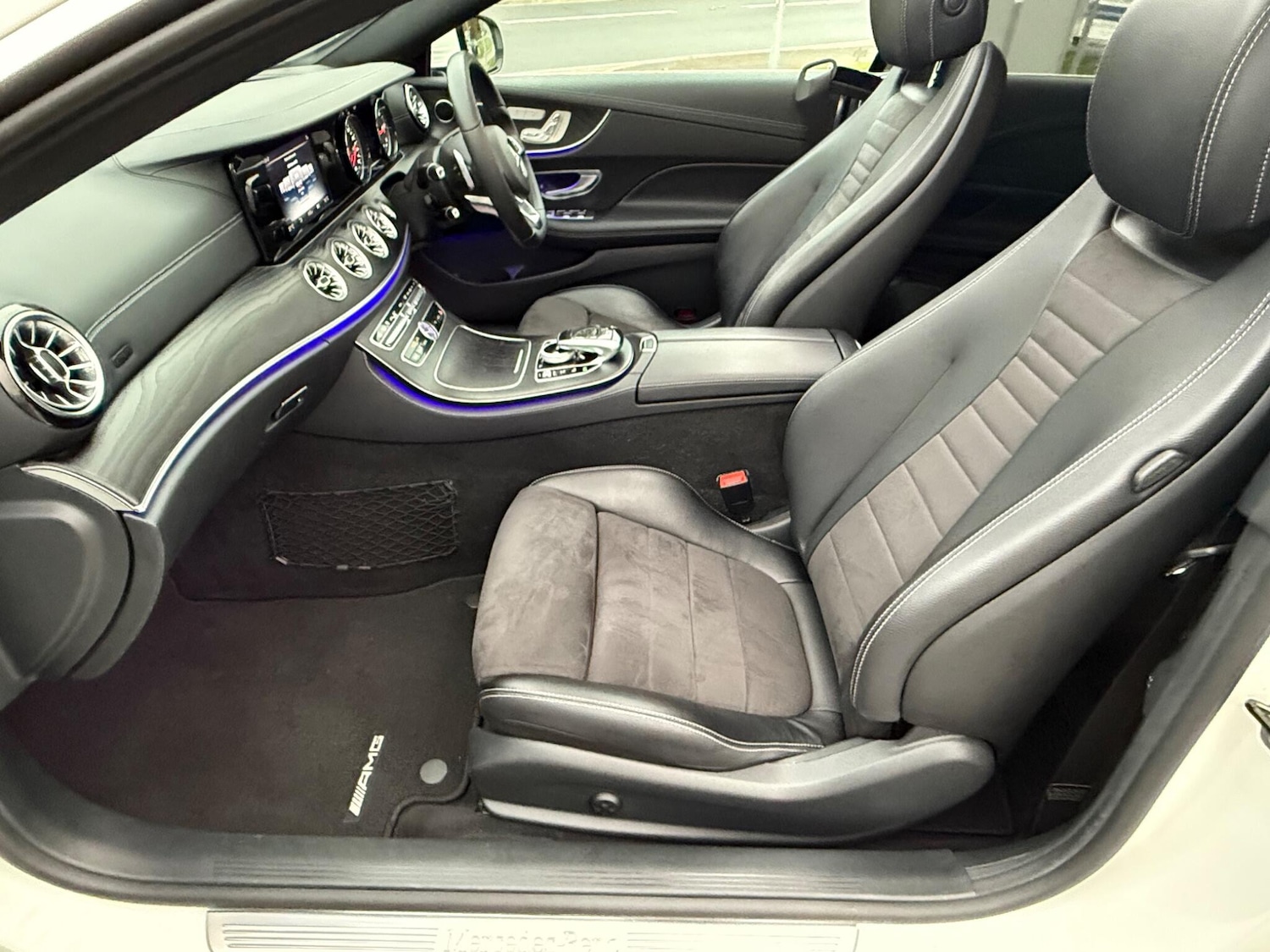 Used Mercedes-Benz E Class 2017 for sale - 77285953: Photo 40