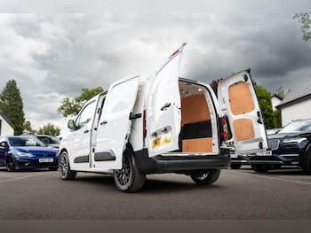 Used Citroen Berlingo 2023 for sale - 79438090: Photo