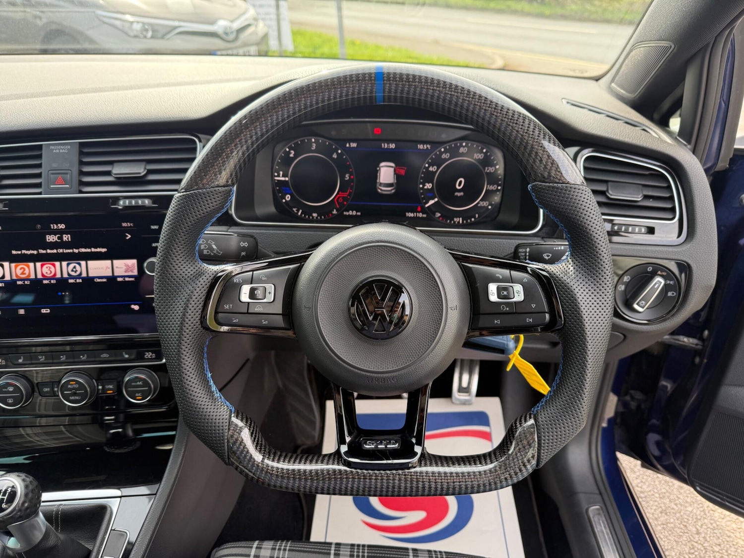 Used Volkswagen Golf 2017 for sale - 78047144: Photo 2