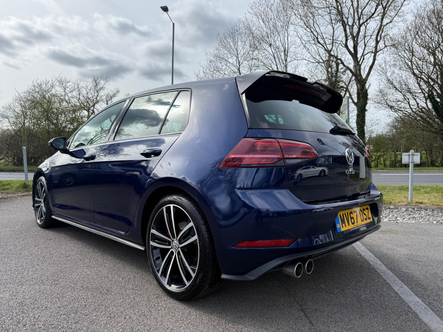 Used Volkswagen Golf 2017 for sale - 78047144: Photo 3