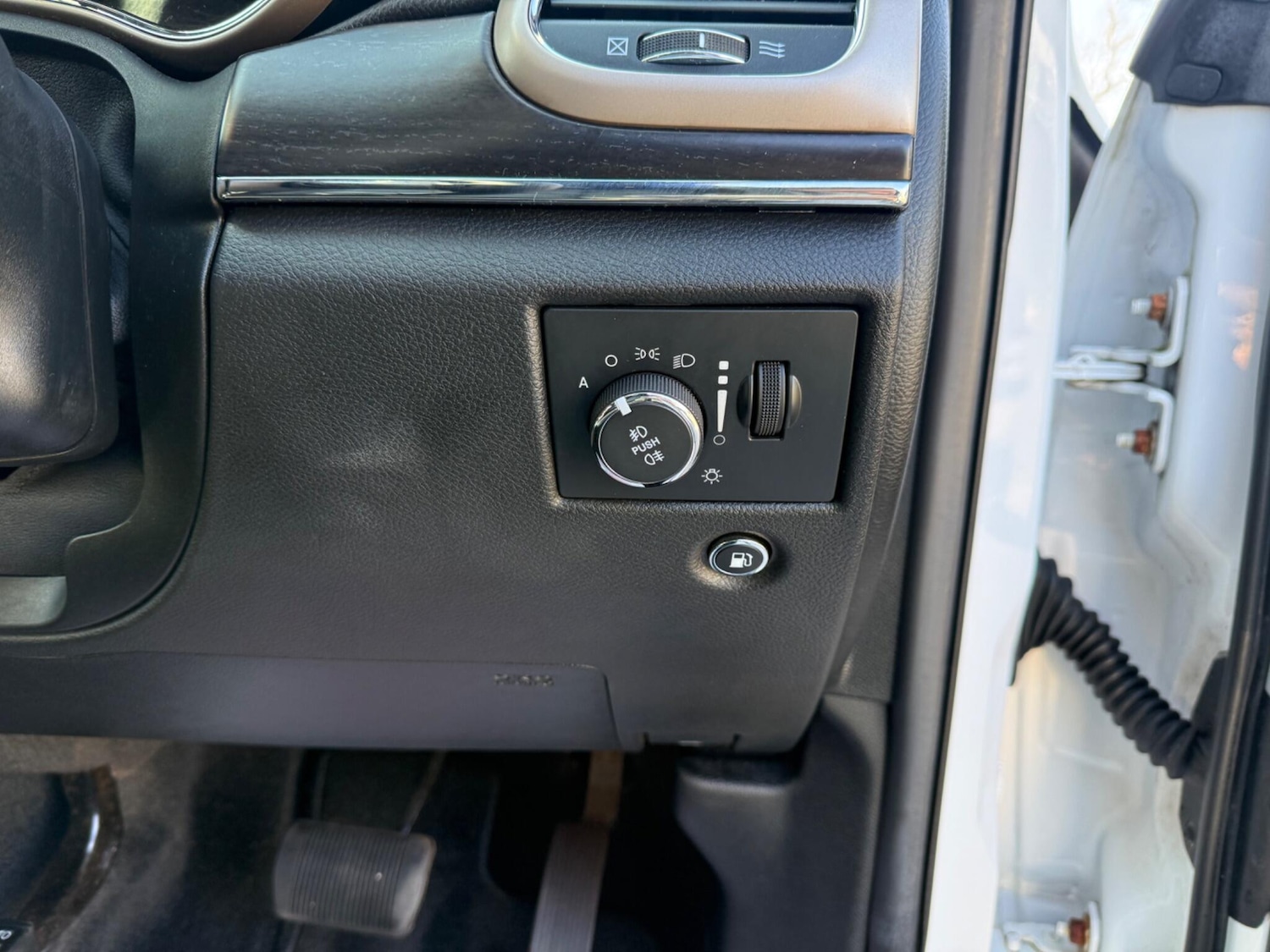 Used Jeep Grand Cherokee for sale - 77783739: Photo 32