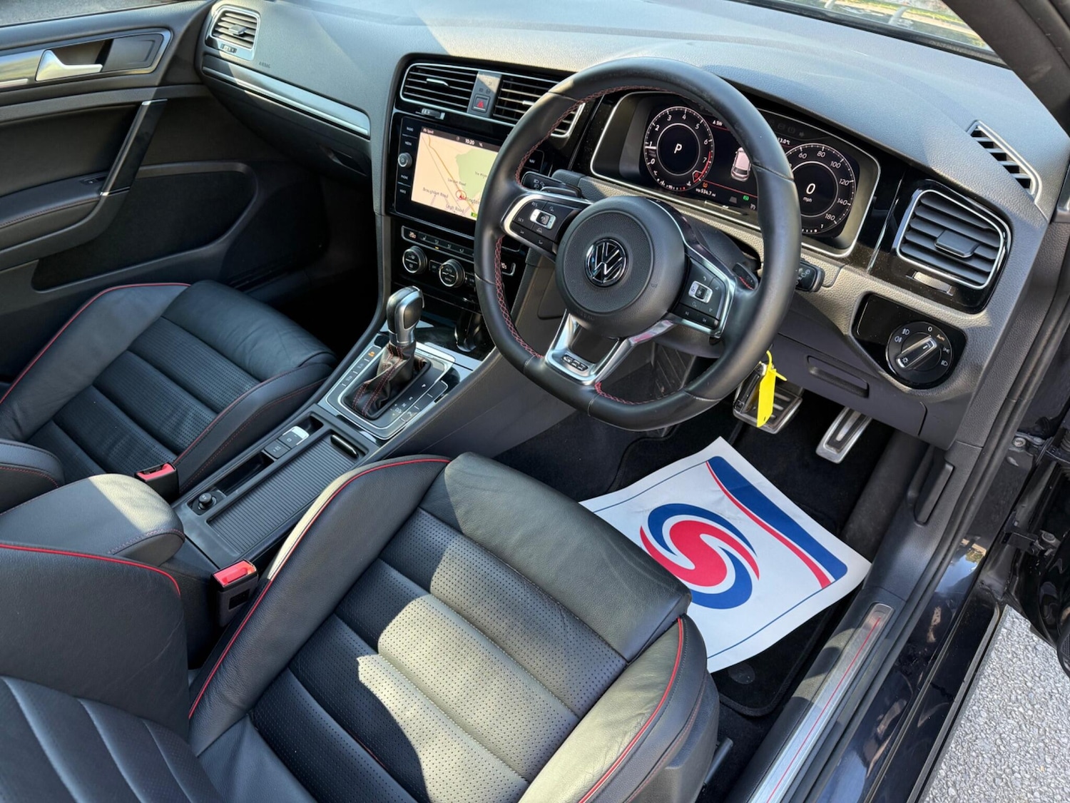 Used Volkswagen Golf 2018 for sale - 77285948: Photo 2