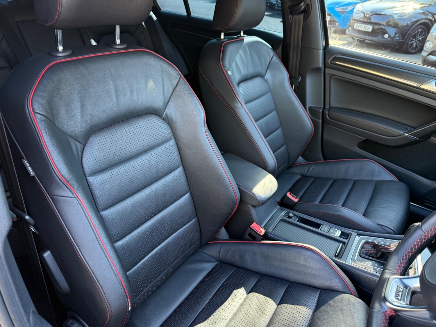 Used Volkswagen Golf 2018 for sale - 77285948: Photo 25