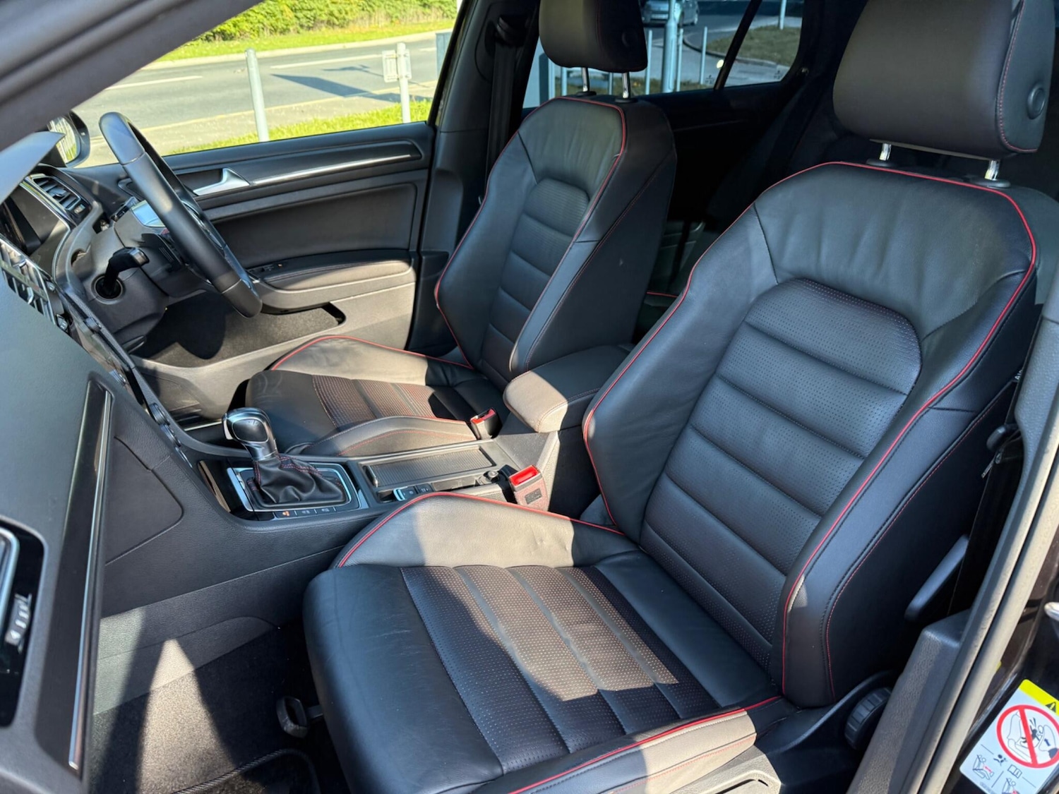 Used Volkswagen Golf 2018 for sale - 77285948: Photo 38