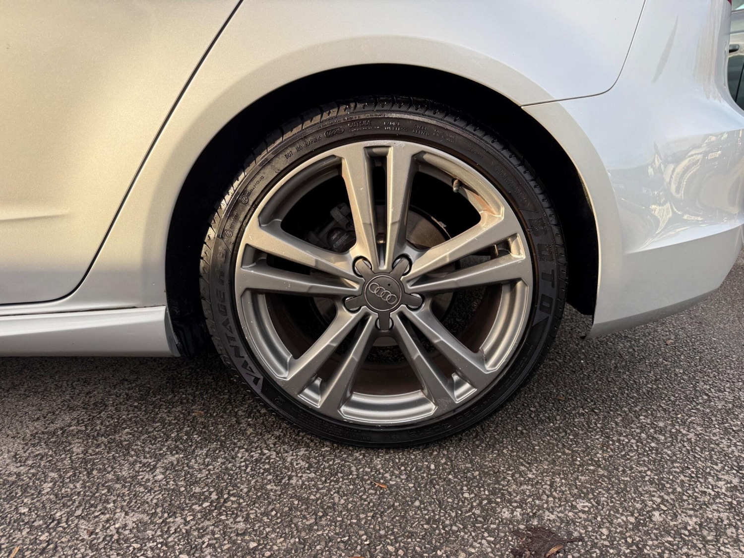 Used Audi A3 2013 for sale - 77344011: Photo 10