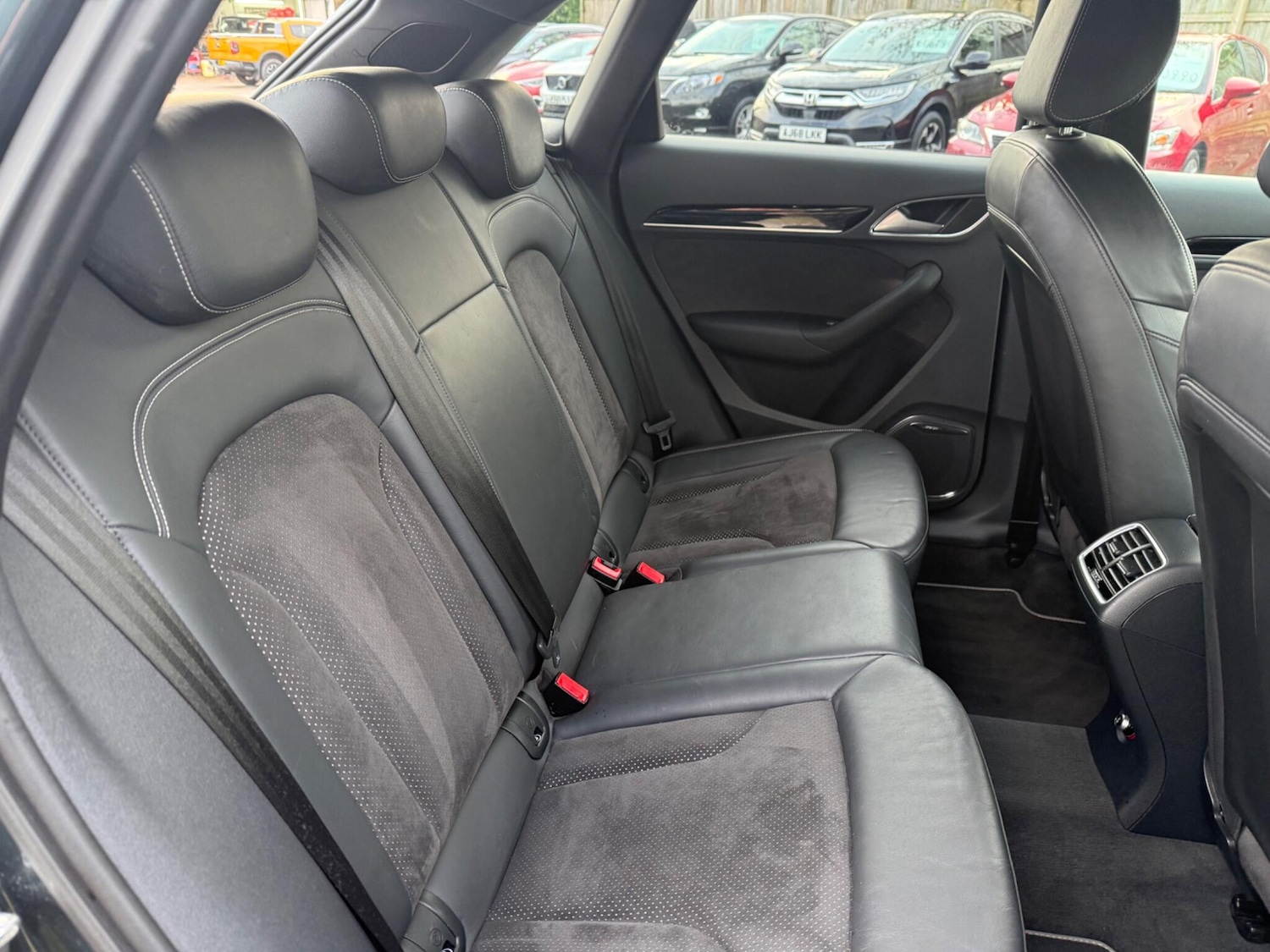 Used Audi Q3 2018 for sale - 77314565: Photo 26