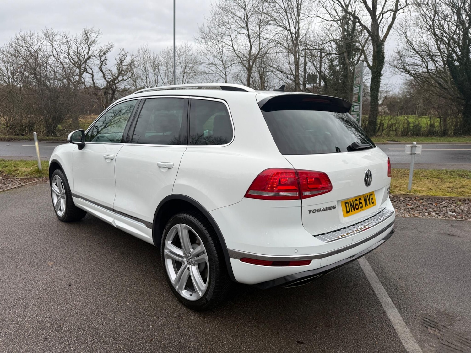 Used Volkswagen Touareg 2016 for sale - 77285949: Photo 3
