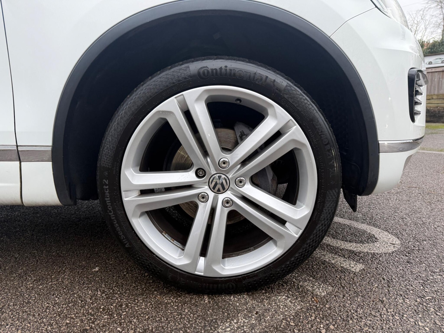 Used Volkswagen Touareg 2016 for sale - 77285949: Photo 4