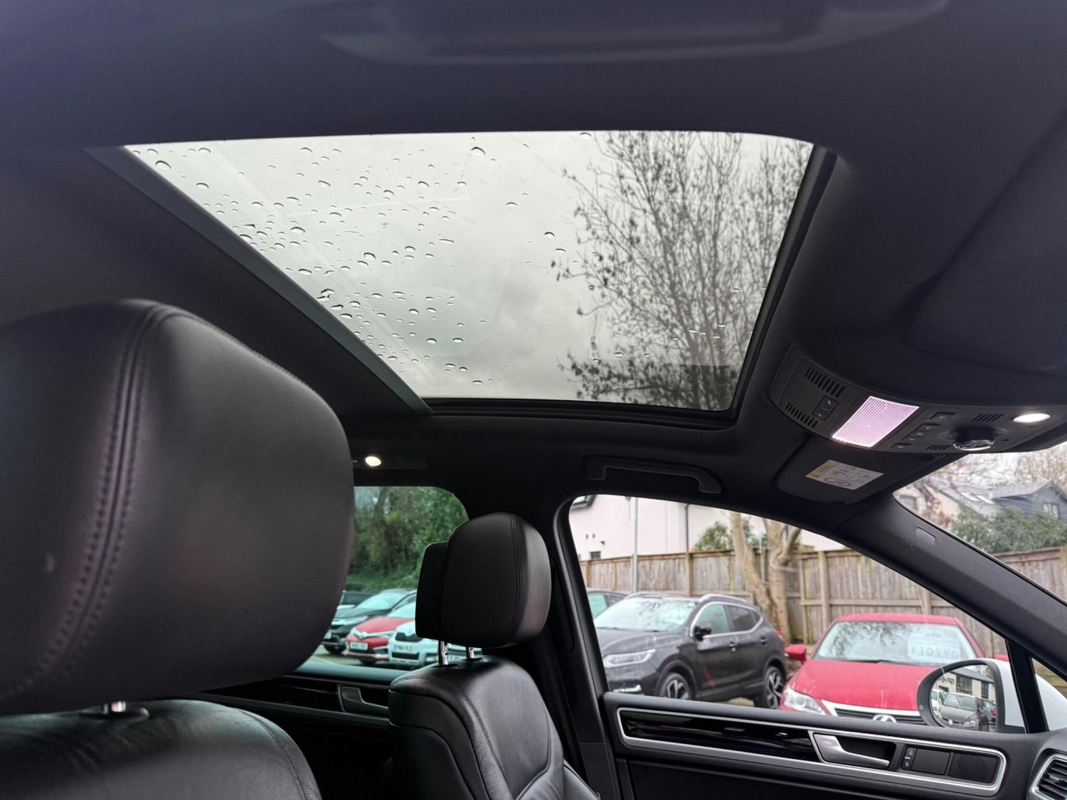 Used Volkswagen Touareg 2016 for sale - 77285949: Photo 40