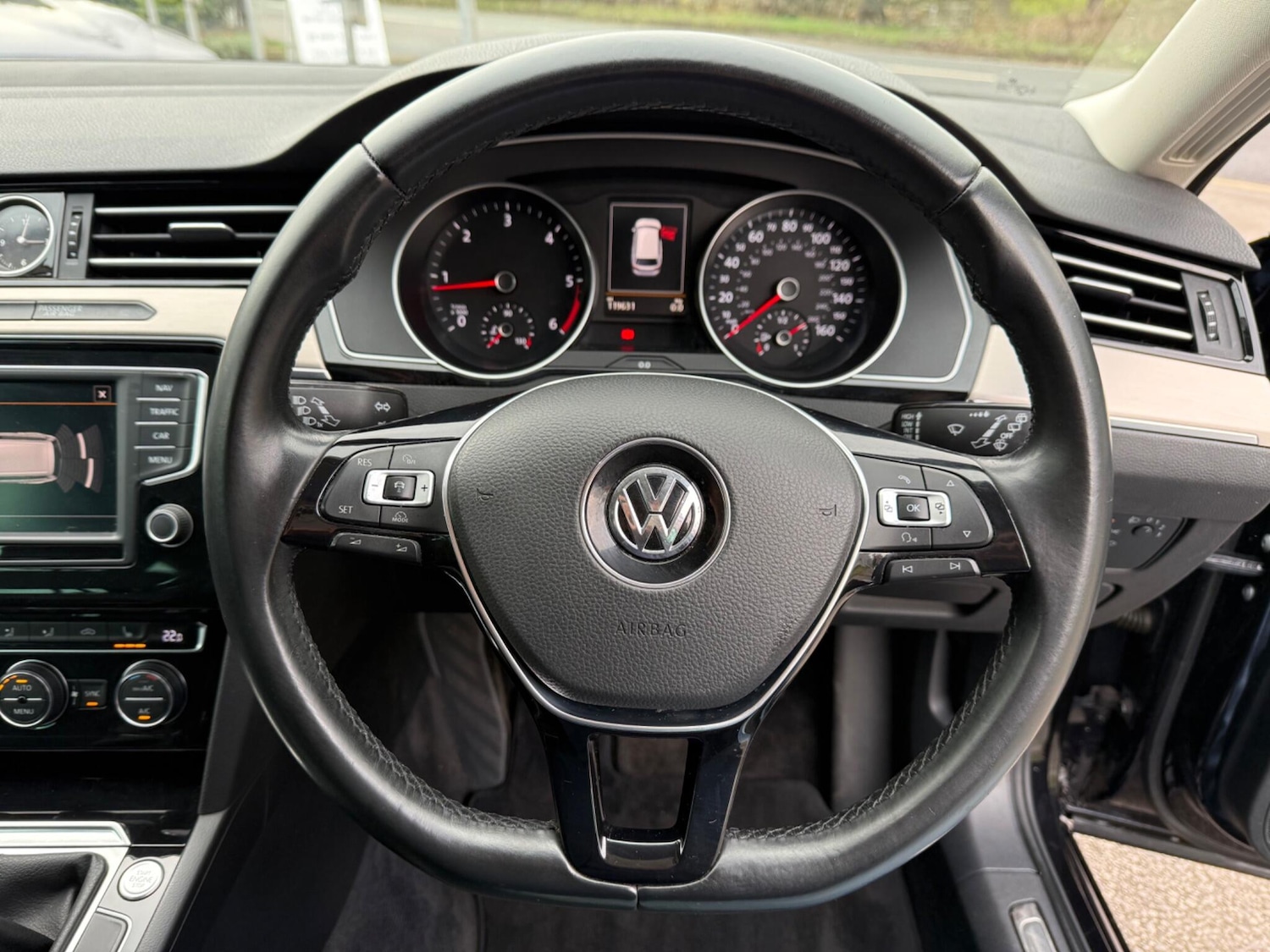 Used Volkswagen Passat 2015 for sale - 77824482: Photo 35