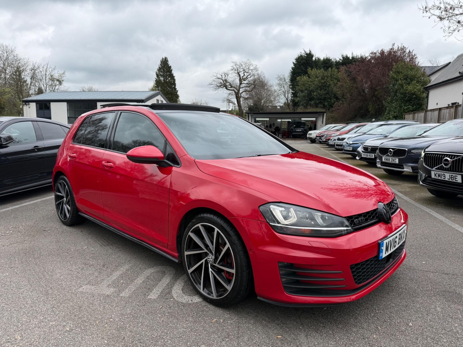 Used Volkswagen Golf for sale - 78115429: Photo 10