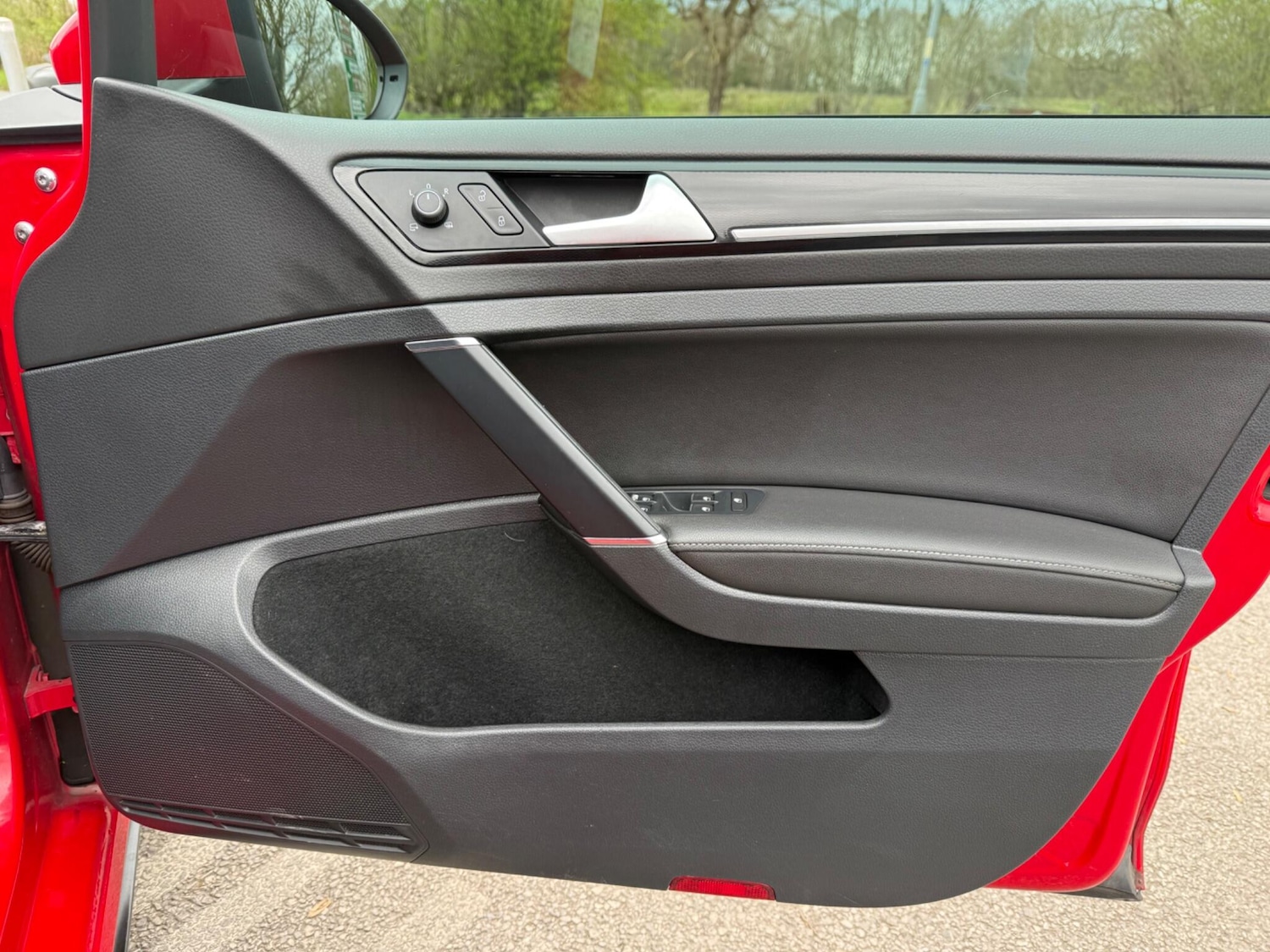 Used Volkswagen Golf for sale - 78115429: Photo 24