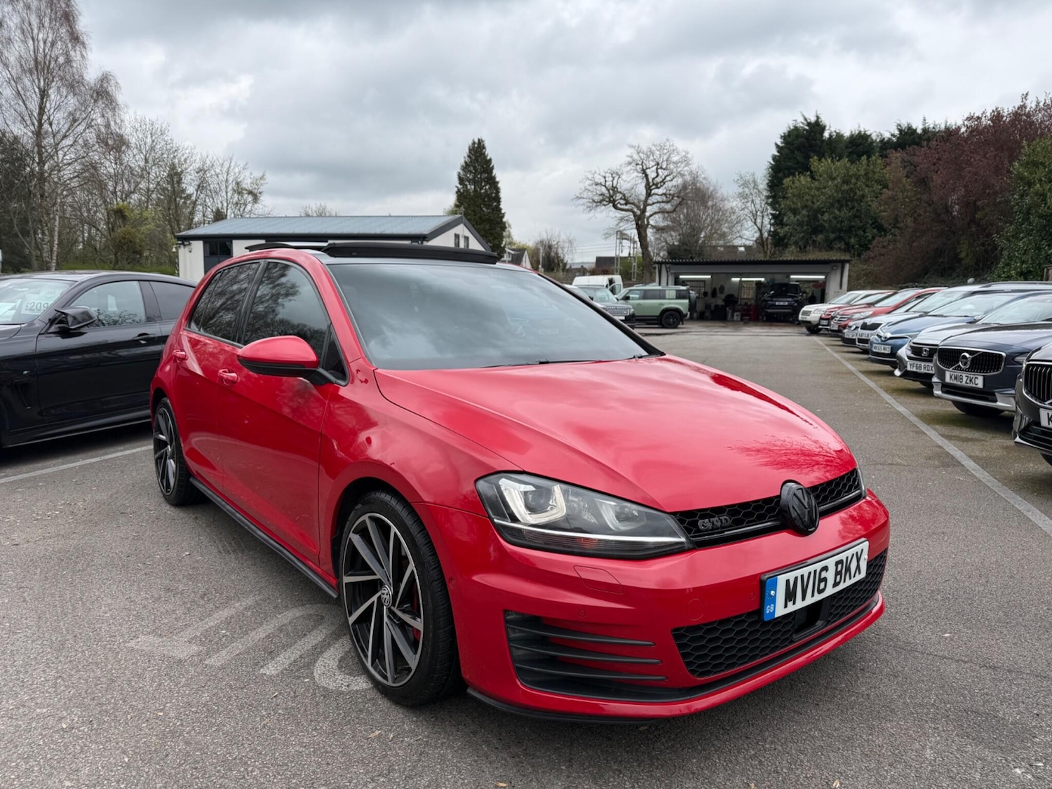 Used Volkswagen Golf for sale - 78115429: Photo 4