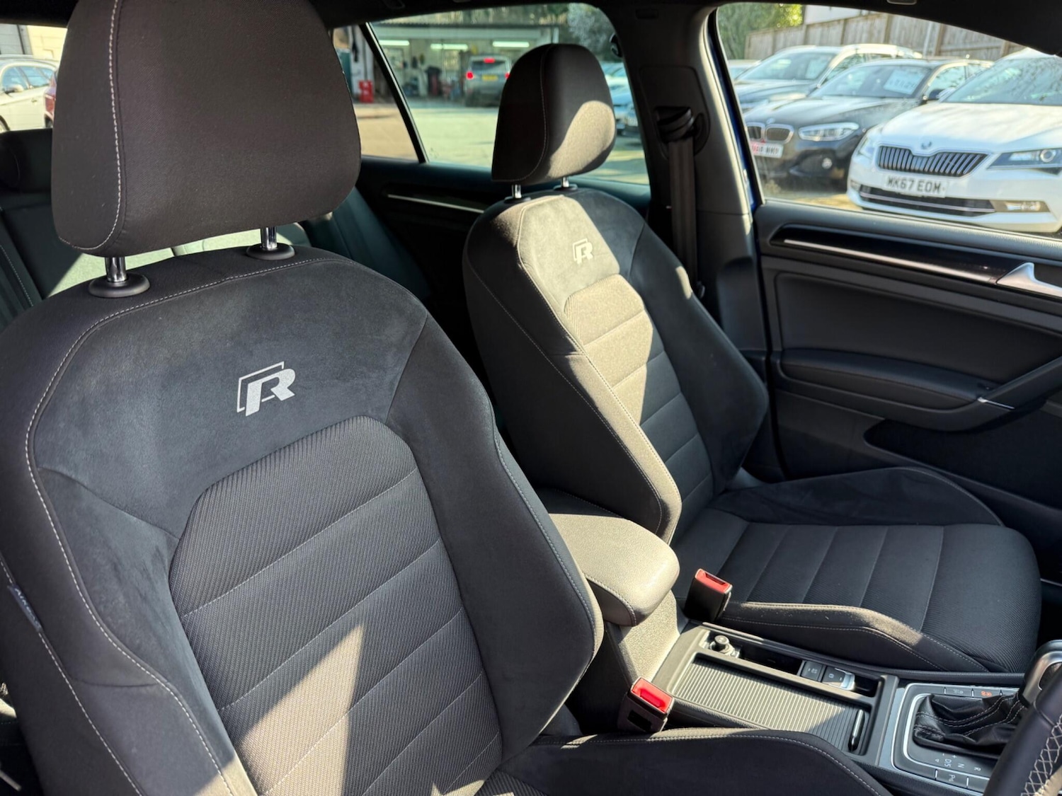 Used Volkswagen Golf 2020 for sale - 77768777: Photo 23