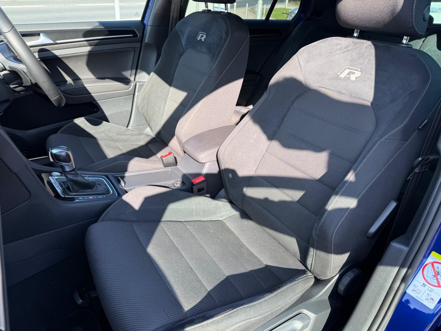 Used Volkswagen Golf 2020 for sale - 77768777: Photo 41