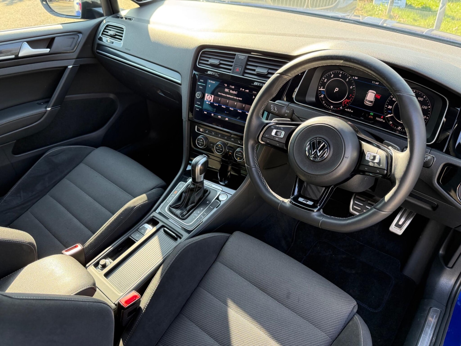 Used Volkswagen Golf 2020 for sale - 77768777: Photo 43