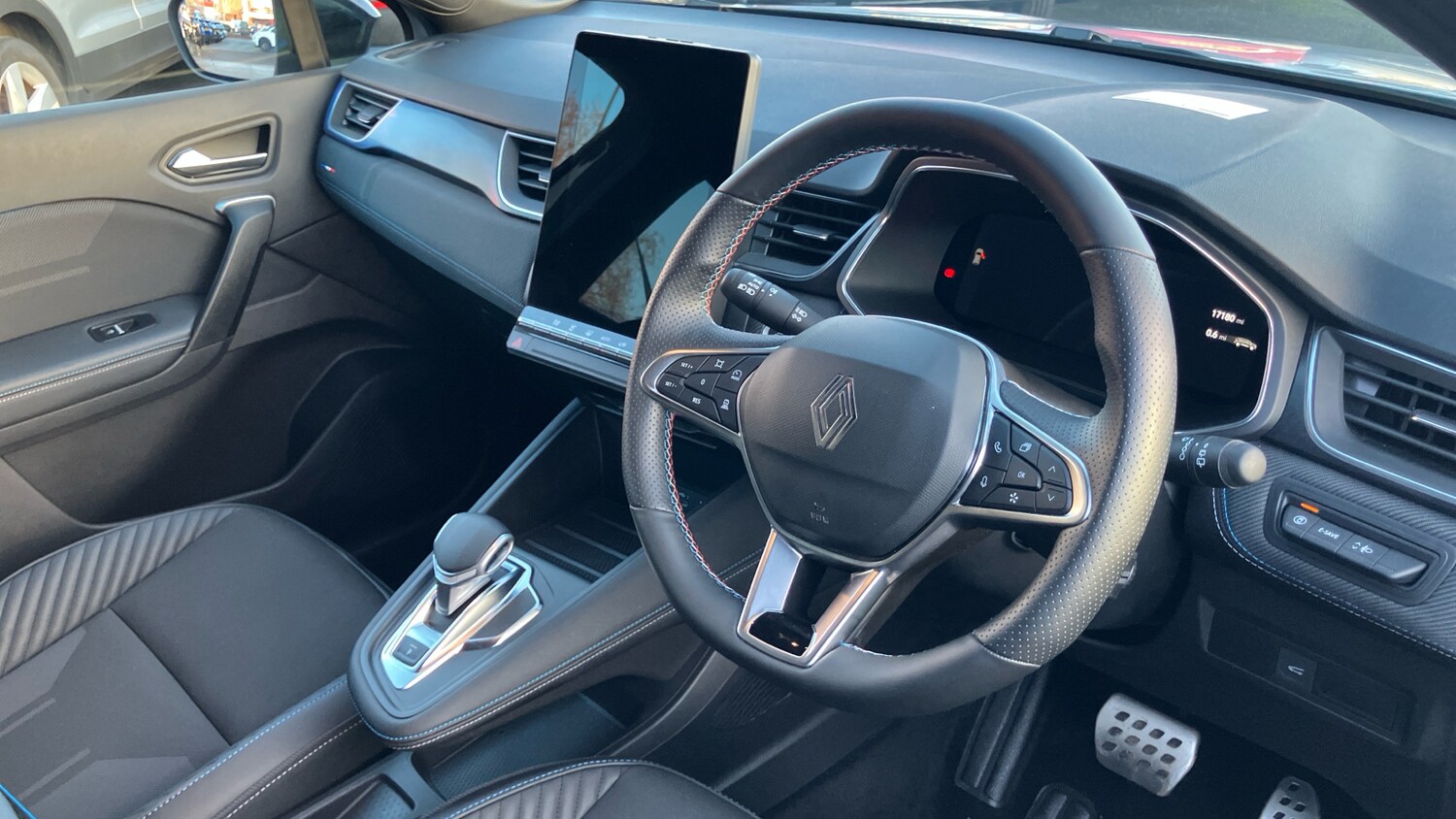 Used Renault Other 2024 for sale - 77003241: Photo 11