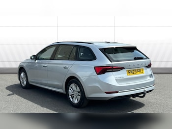 Used Skoda Octavia 2023 for sale - 78953246: Photo