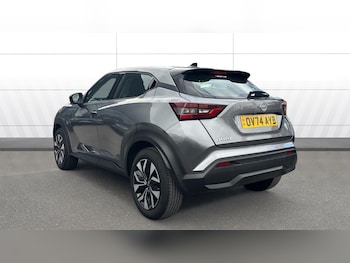 Used Nissan Juke 2024 for sale - 76220718: Photo 2