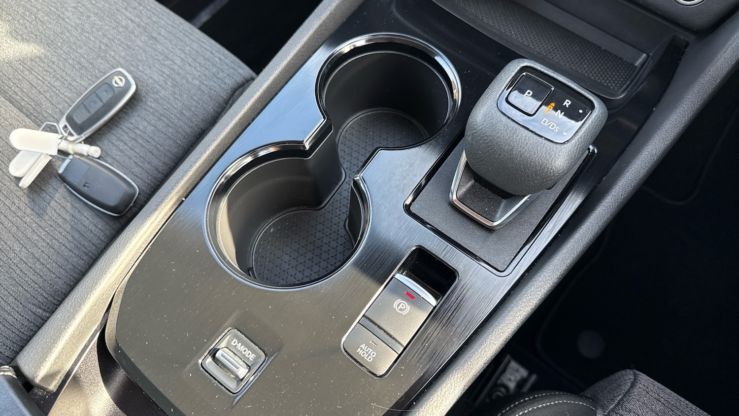 Used Nissan X-Trail 2023 for sale - 77745365: Photo 24