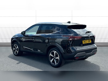 Used Nissan Qashqai 2023 for sale - 79060031: Photo