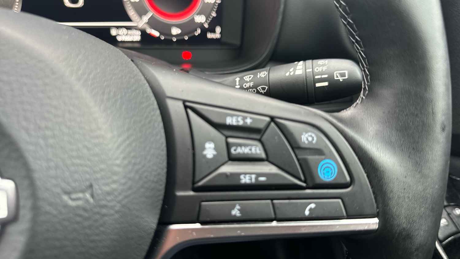 Used Nissan Juke 2024 for sale - 77544559: Photo 23