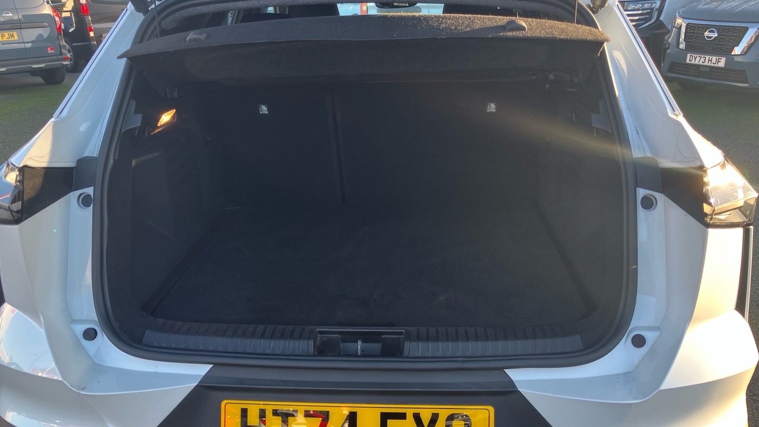 Used Renault Other 2024 for sale - 77650181: Photo 4