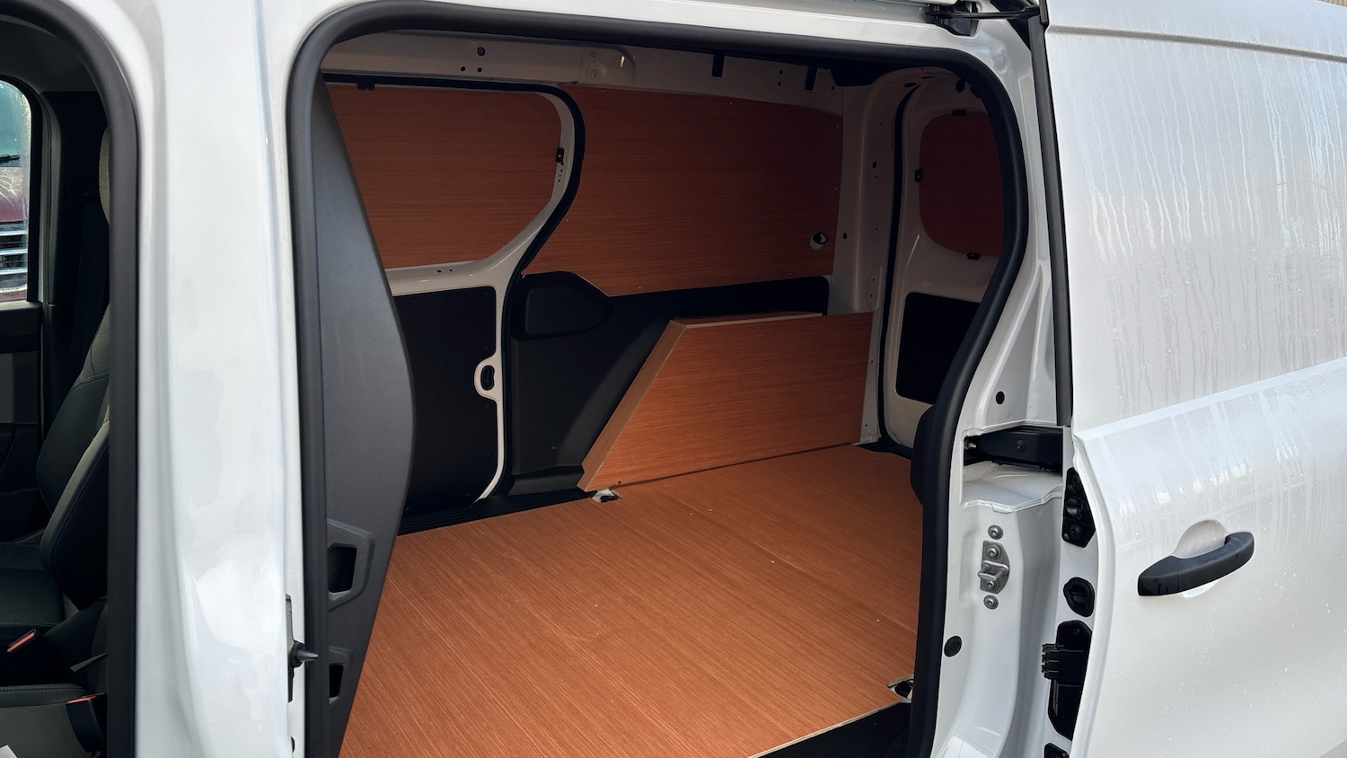 Used Nissan Other 2025 for sale - 77195638: Photo 16