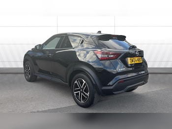 Used Nissan Juke 2024 for sale - 76222118: Photo 2