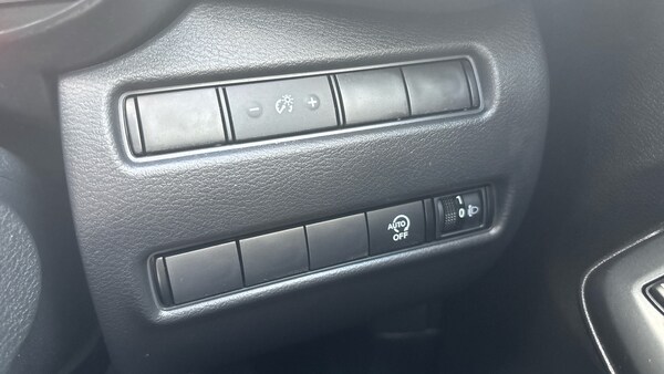 Used Nissan Juke 2024 for sale - 76222118: Photo 30