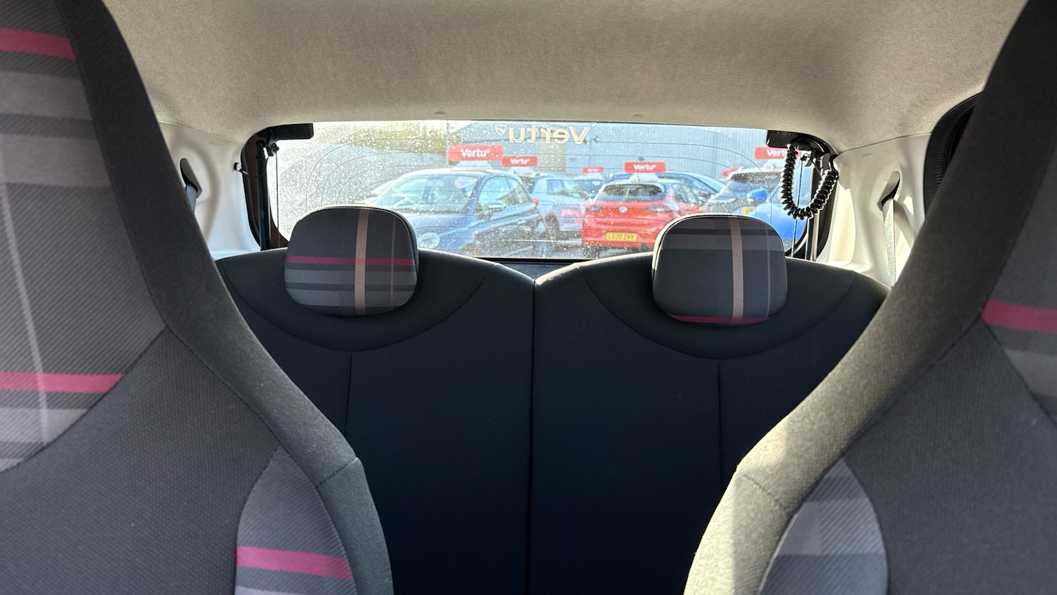 Used Peugeot 108 2016 for sale - 76904877: Photo 15