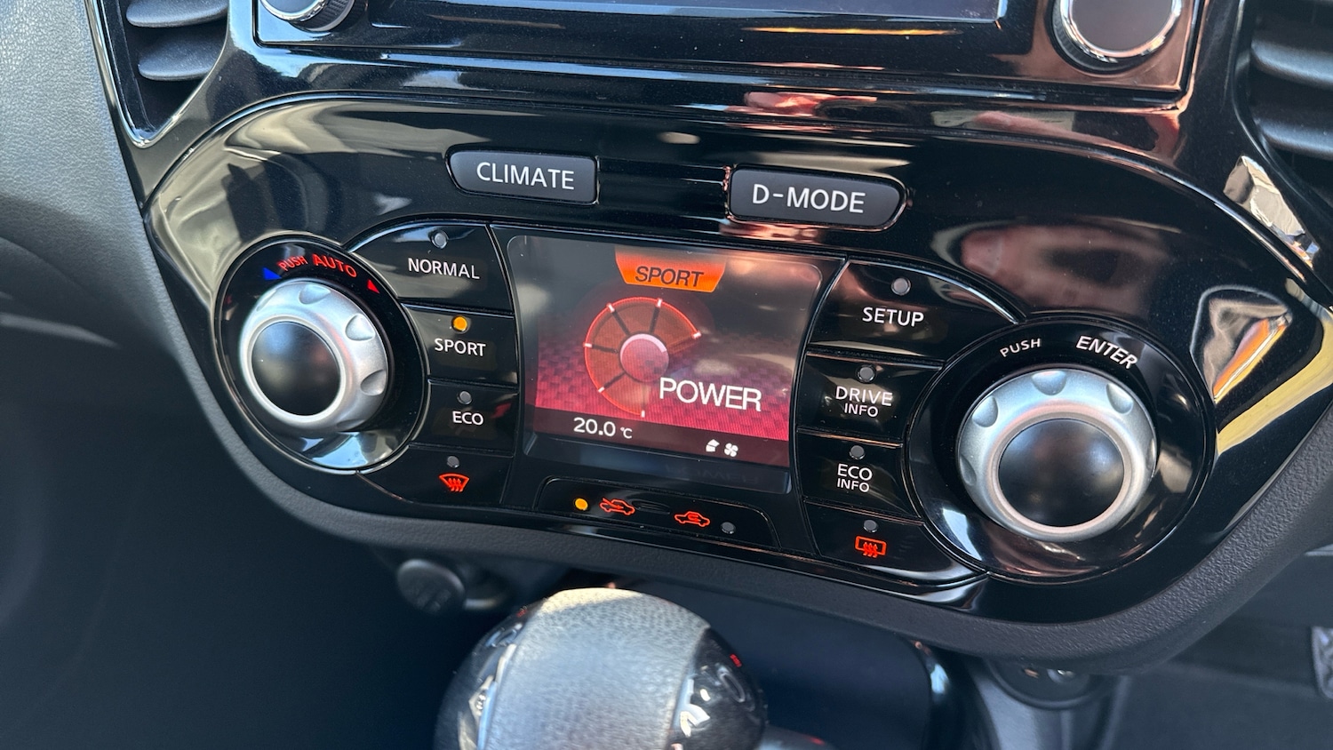 Used Nissan Juke 2017 for sale - 77900872: Photo 30