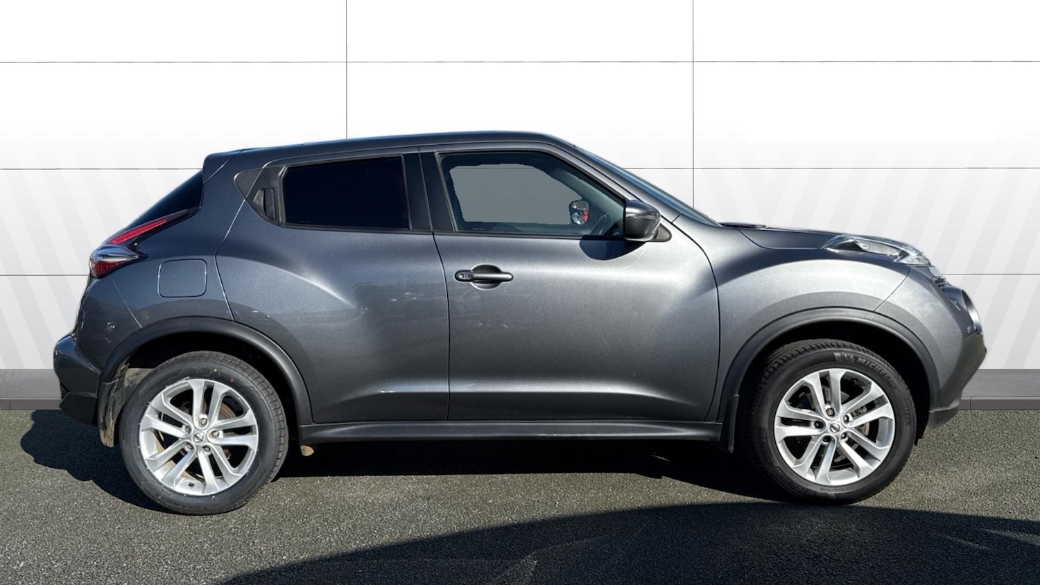 Used Nissan Juke 2017 for sale - 77900872: Photo 5