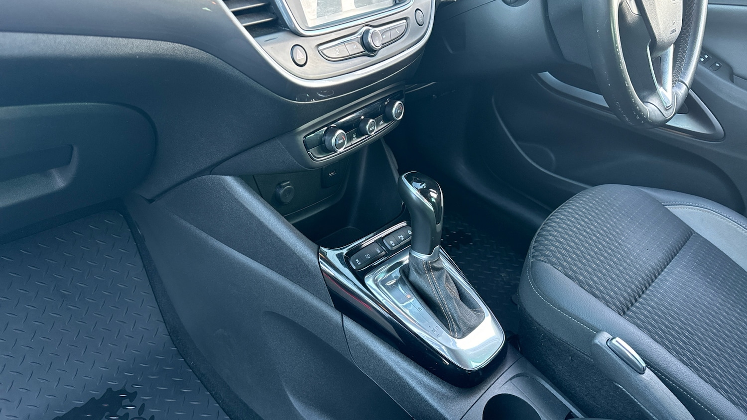 Used Vauxhall Crossland X 2019 for sale - 76921186: Photo 13