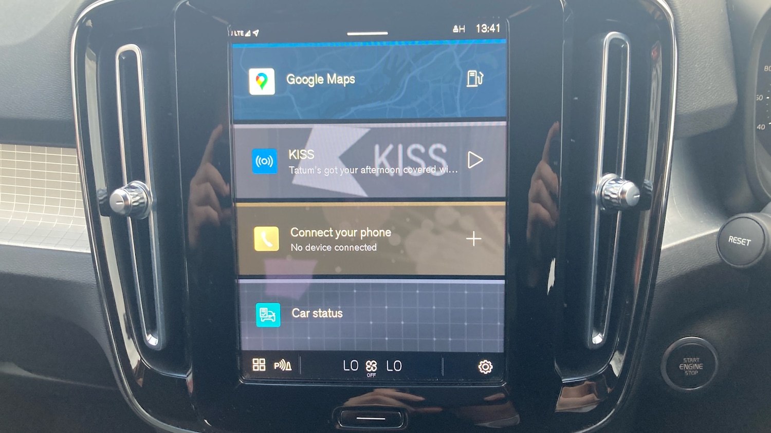 Used Volvo XC40 2023 for sale - 76983827: Photo 12