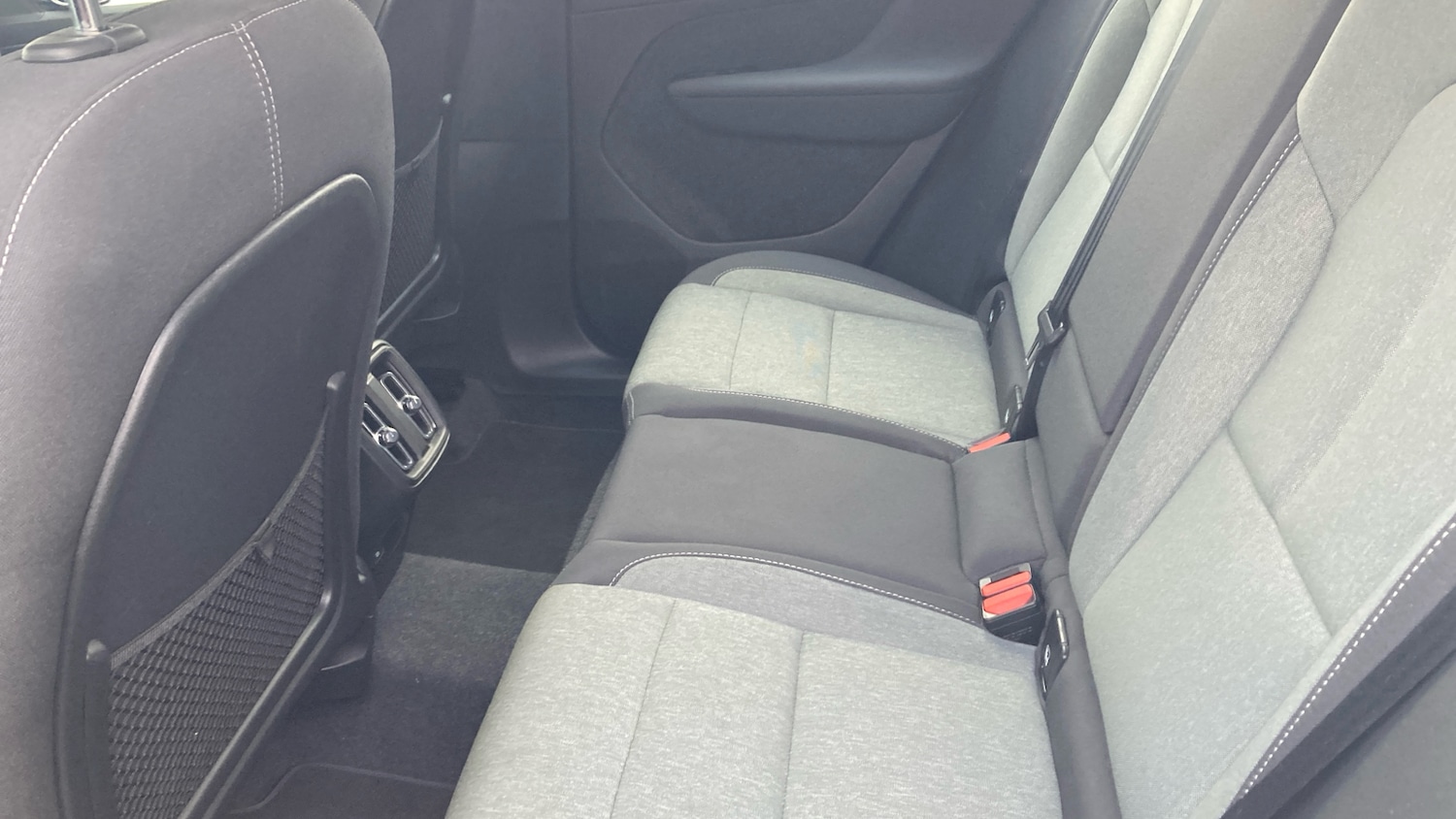 Used Volvo XC40 2023 for sale - 76983827: Photo 16