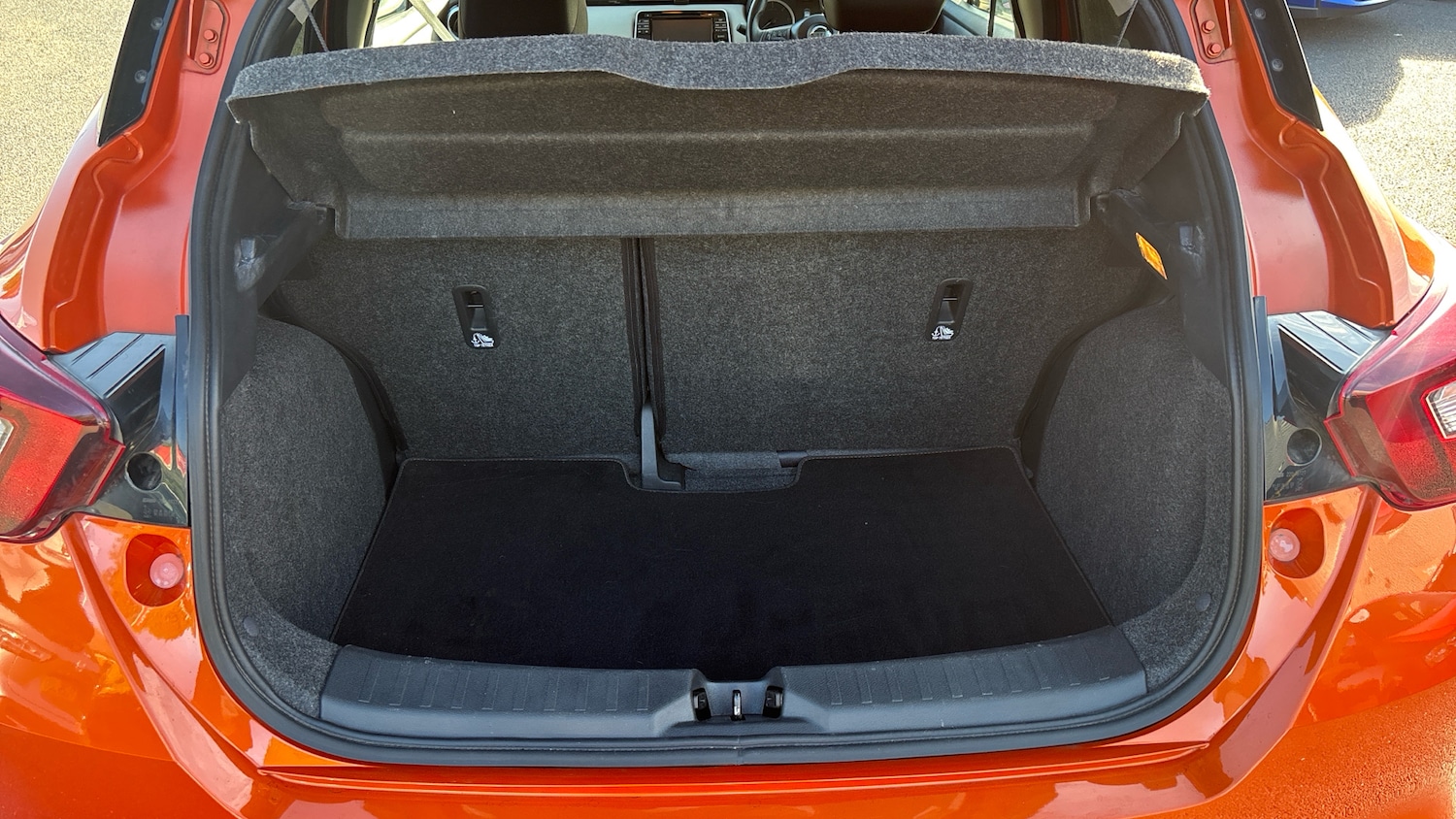 Used Nissan Micra 2018 for sale - 76192948: Photo 4