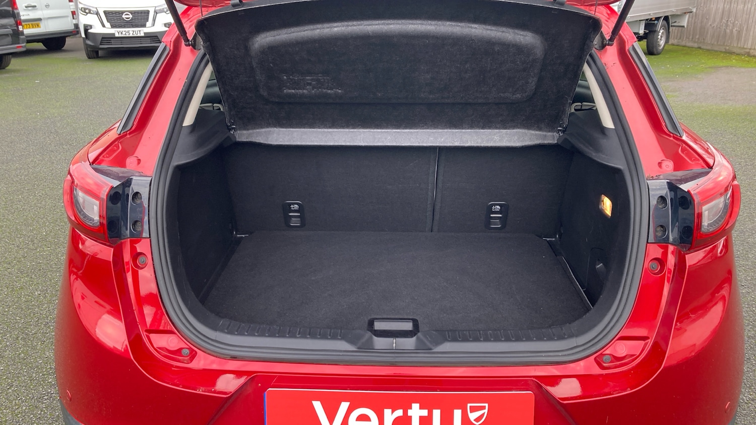 Used Mazda CX-3 2016 for sale - 76892824: Photo 4