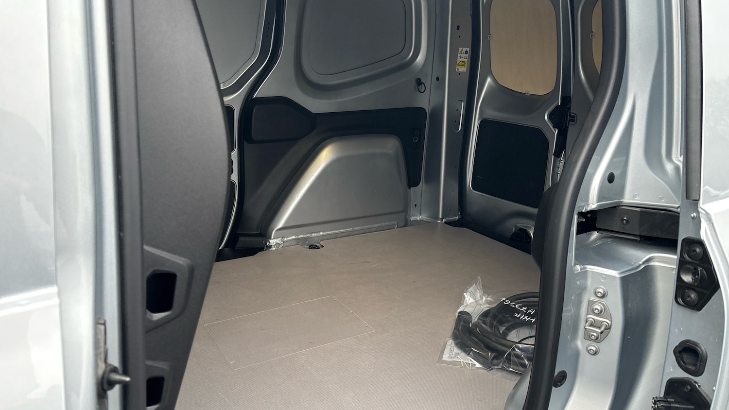 Used Renault Kangoo 2023 for sale - 77353504: Photo 16