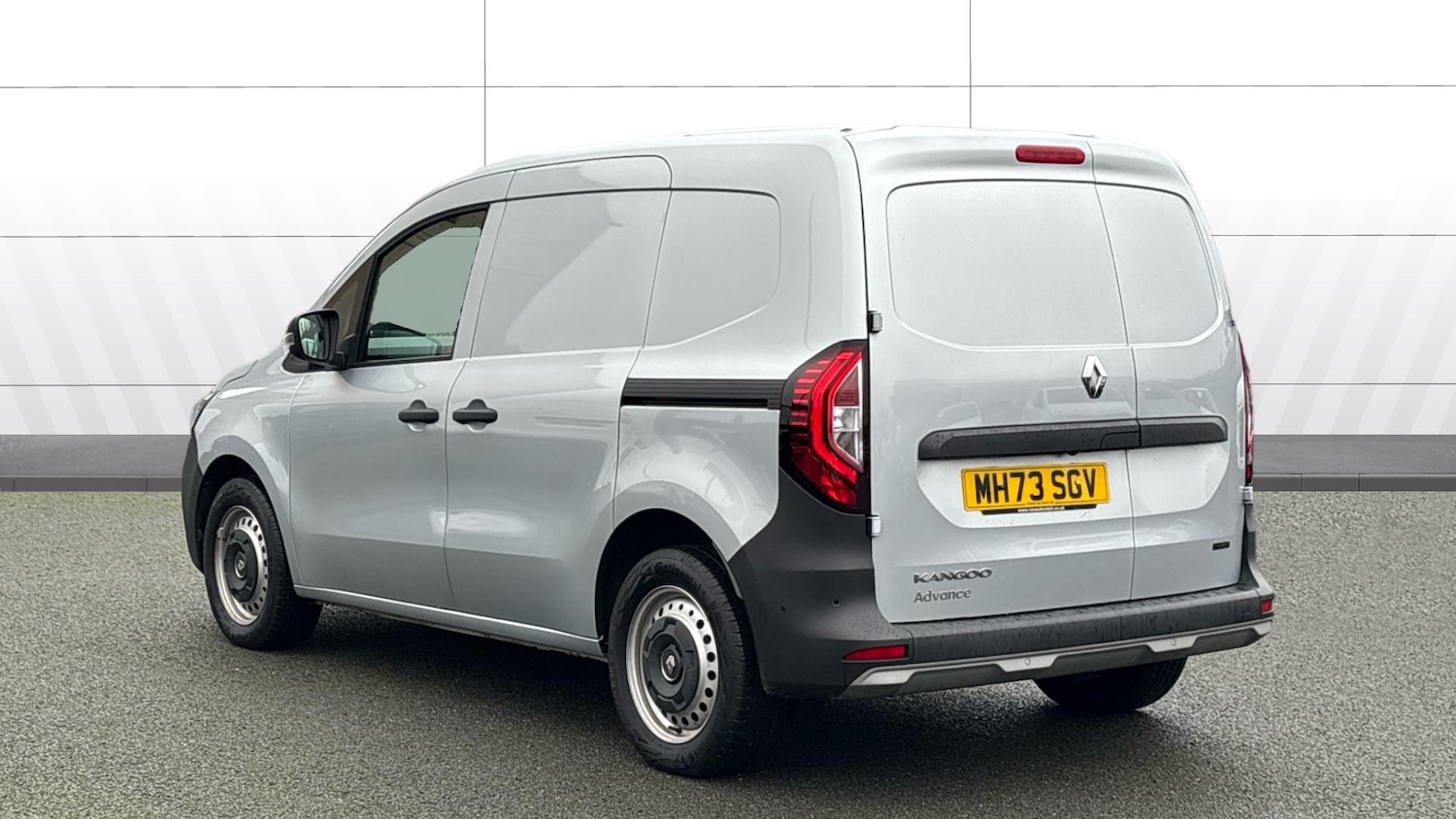 Used Renault Kangoo 2023 for sale - 77353504: Photo 2