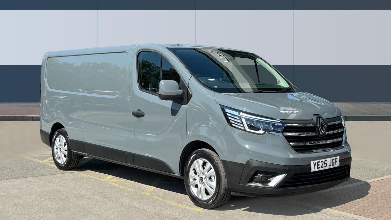 Used Renault Trafic 2025 for sale - 76807428: Photo 1