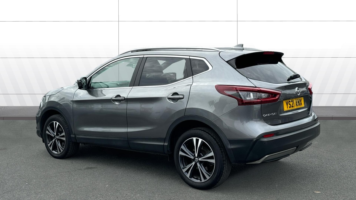 Used Nissan Qashqai 2021 for sale - 76161838: Photo 2