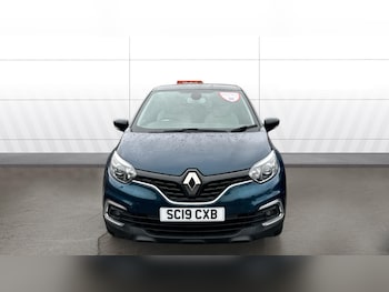 Used Renault Captur 2019 for sale - 77354242: Photo